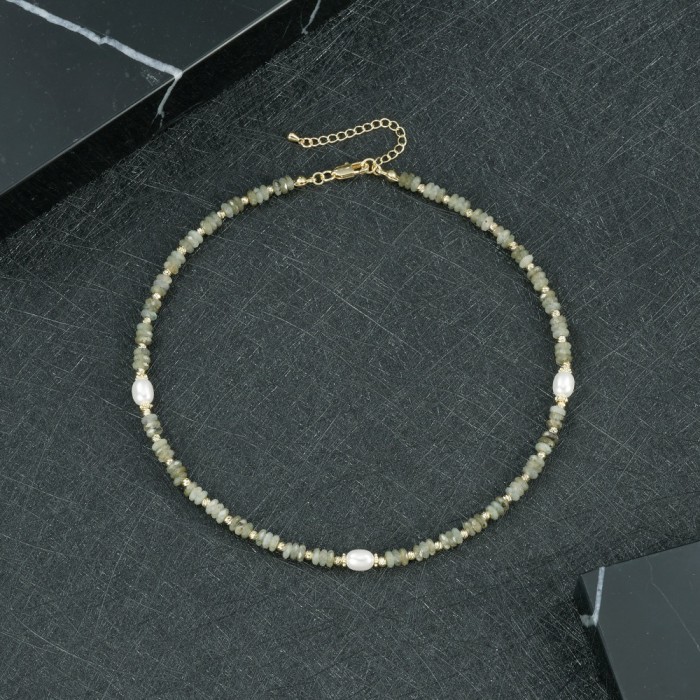 labradorite.jpg